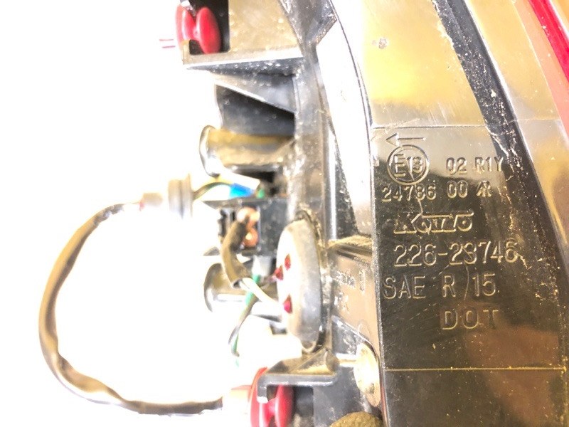 Фонарь внутренний левый X-TRAIL/ROGUE T32 13-20 Фонарь внутренний левый X-TRAIL/ROGUE T32 13-20