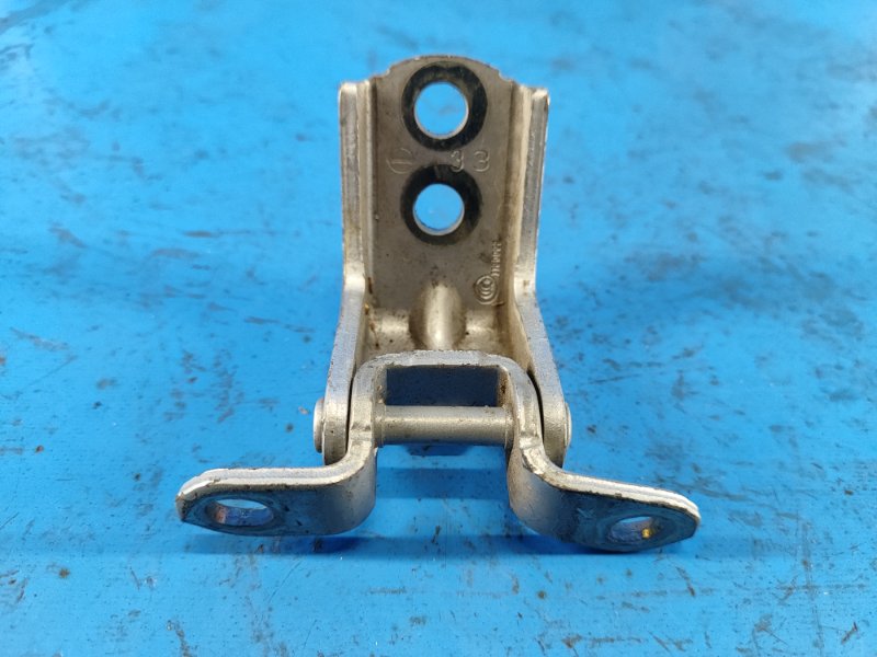 Петля двери нижняя передняя правая X-TRAIL/ROGUE T32 13-20