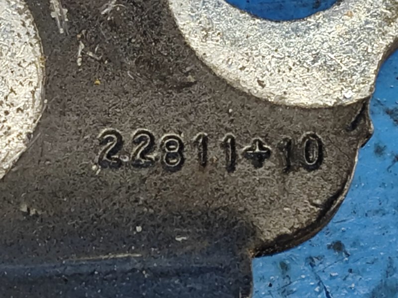 Петля двери передняя левая FORD MUSTANG 15- 3.7 C37PDED Петля двери передняя левая FORD MUSTANG 15- 3.7 C37PDED