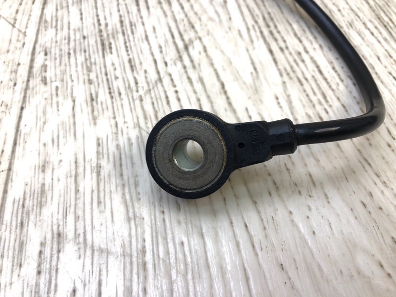 Датчик детонации FORD FOCUS 10-18 CB8 2.0 XQDA