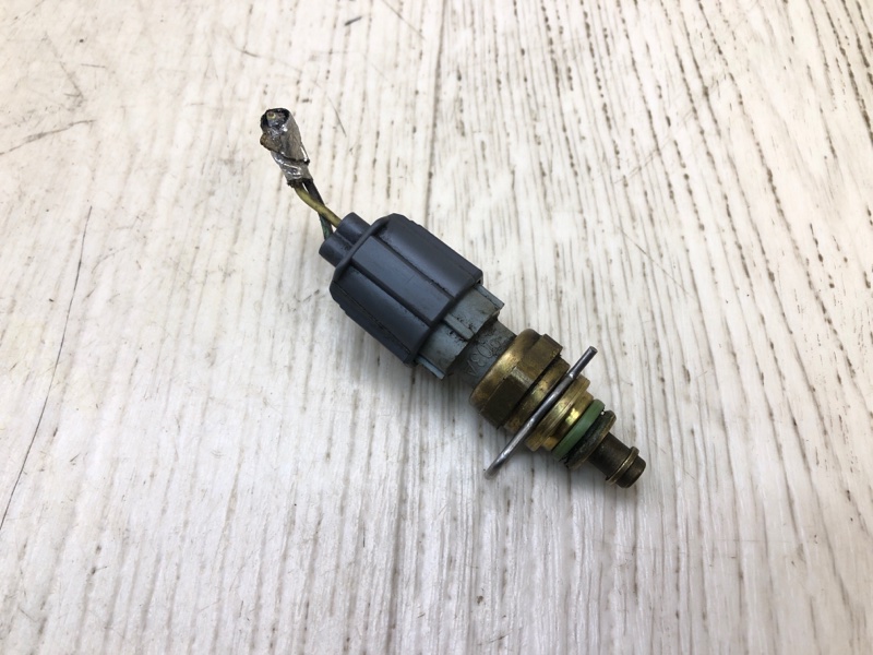 Датчик температуры охлаждающей жидкости FOCUS 10-18 2015 CB8 2.0 XQDA