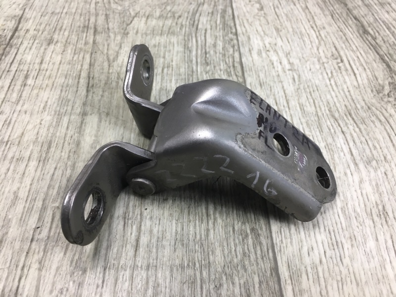 Петля двери нижняя задняя правая ELANTRA MD 10-15 2011 MD 1.8 G4NB