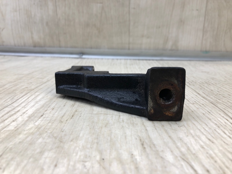 Кронштейн двигателя ELANTRA HD 06-11 2009 HD 2.0 G4GC