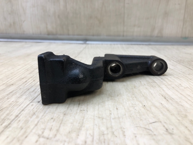 Кронштейн двигателя ELANTRA HD 06-11 2009 HD 2.0 G4GC