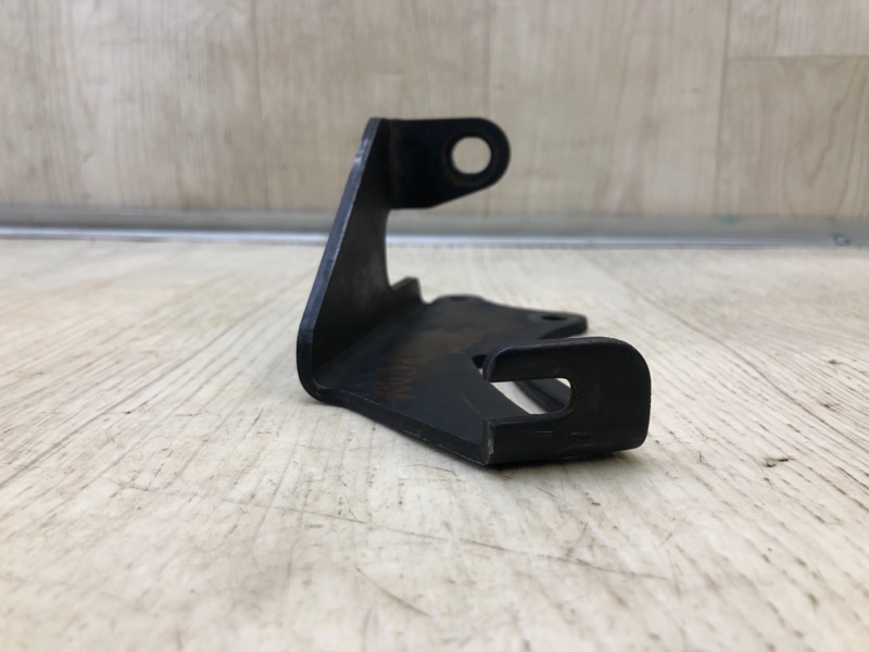 Кронштейн генератора ELANTRA HD 06-11 2009 HD 2.0 G4GC