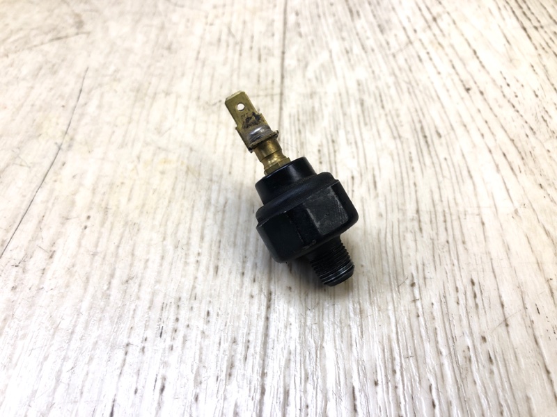 Датчик давления масла ДВС HYUNDAI ELANTRA HD 06-11 2009 HD 2.0 G4GC 9475021030 Б/У