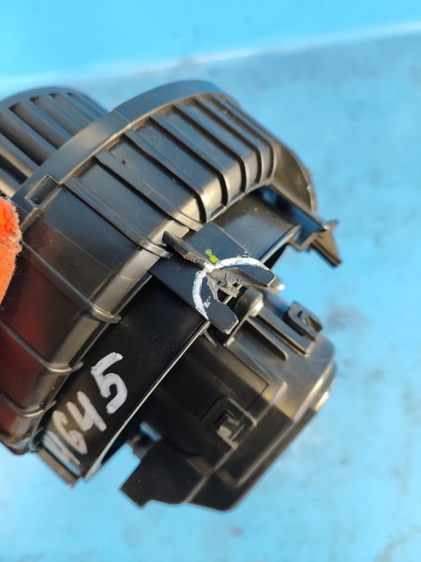 Моторчик печки SENTRA B17 12-21 2015 B17 1.8 MRA8DE