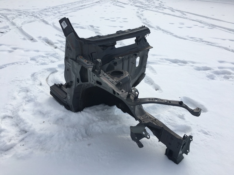 Четверть кузова передняя правый RAV4 13-19 2016 2.5 2ARFE