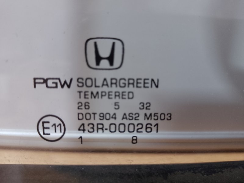 Стекло двери глухое заднее левое HONDA ACCORD CR 13-18 Стекло двери глухое заднее левое HONDA ACCORD CR 13-18