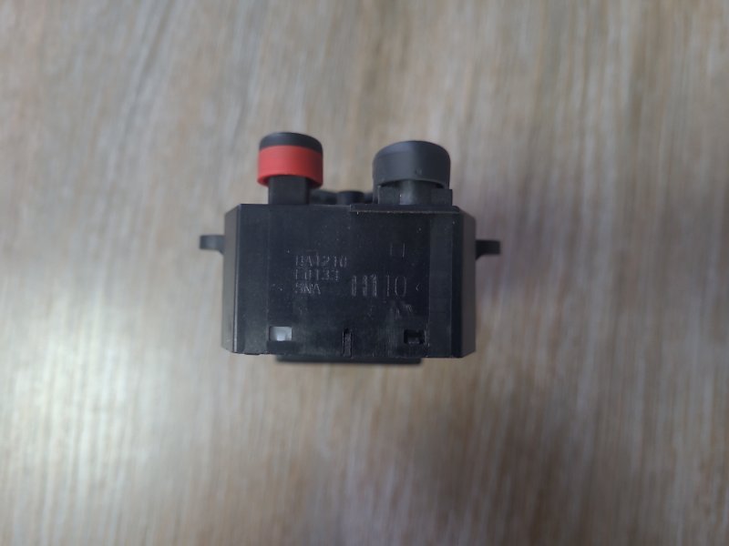 Блок управления стеклоподъемниками передний левый CIVIC 5D 06-11