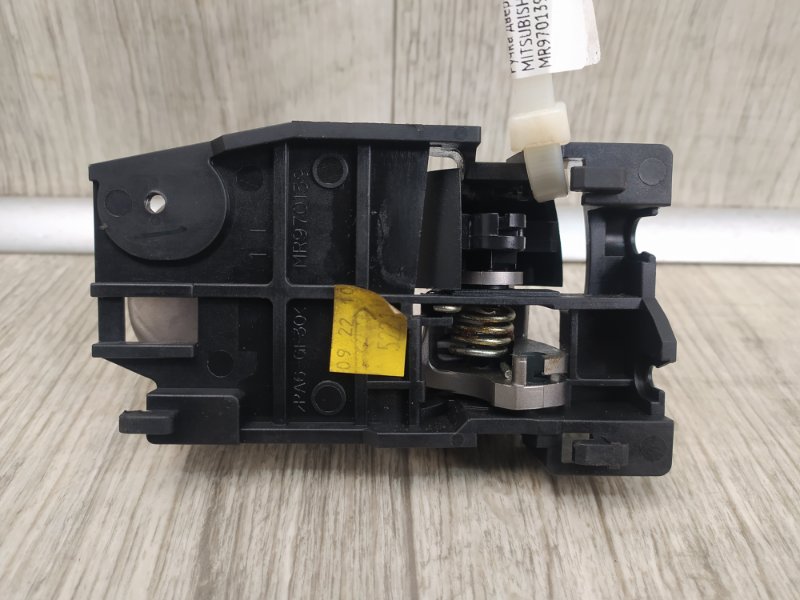 Ручка двери внутренняя передняя левая GALANT 03-12 2010 Седан 2.4 4G69