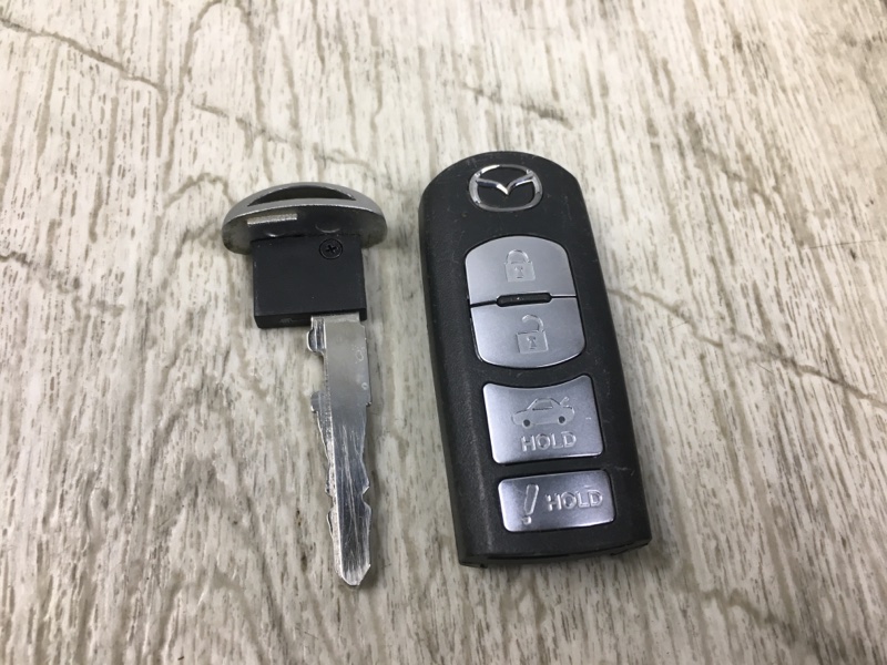 Запчасть ключ зажигания MAZDA 3 BM 13-19 2017 BM 2.0 PE-VPS GJY9-67-5DY Б/У Ключ зажигания MAZDA 3 BM 13-19 2017 BM 2.0 PE-VPS GJY9-67-5DY Б/У