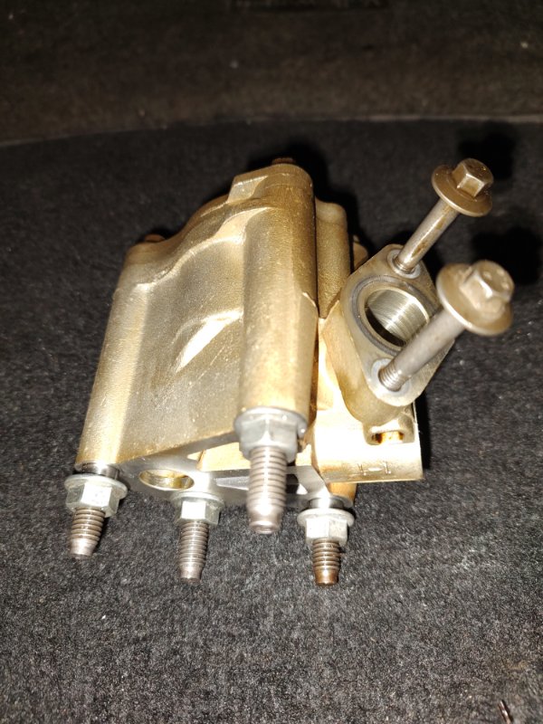 Масляный насос MAZDA 6 GG 02-07 Седан 2.3