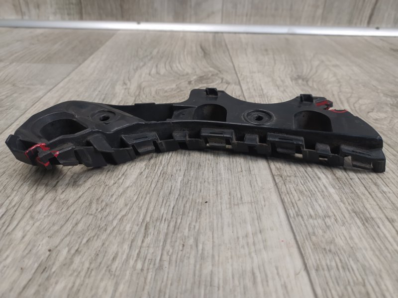 Кронштейн переднего бампера (на крыле) левый PASSAT CC 12-18 2013 Седан 2.0 CBFA