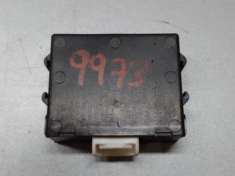 Блок иммобилайзера GX470 02-09