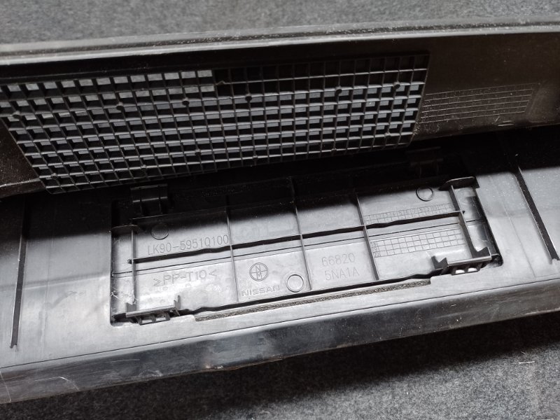 Пластик под лобовое стекло / Жабо QX50 18- 2020 2.0 KR20DDET Пластик под лобовое стекло / Жабо QX50 18- 2020 2.0 KR20DDET