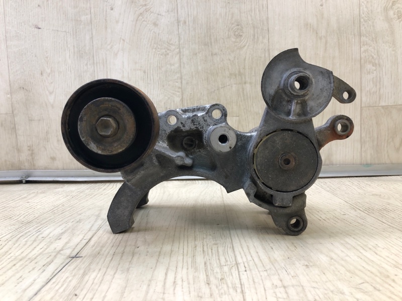 Кронштейн компрессора кондиционера TOYOTA LAND CRUISER PRADO 120 02-09 3.0 1KDFTV 1662030010 Б/У