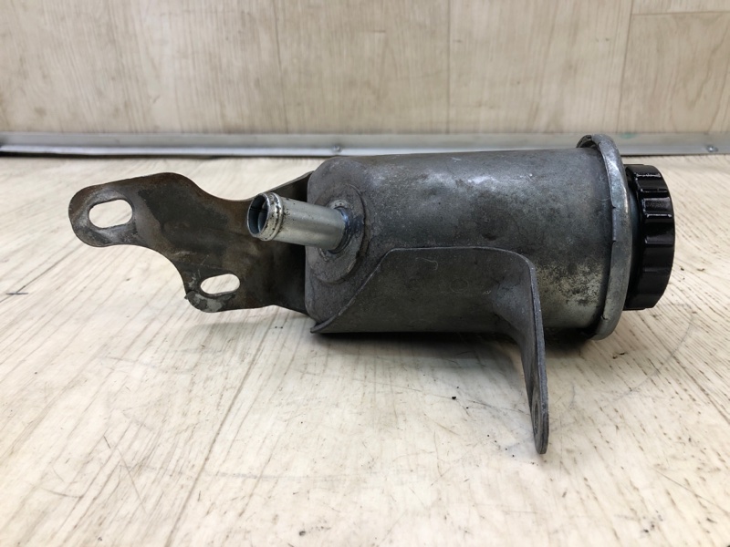 Бачок ГУР LAND CRUISER PRADO 120 02-09 3.0 1KDFTV Бачок ГУР LAND CRUISER PRADO 120 02-09 3.0 1KDFTV