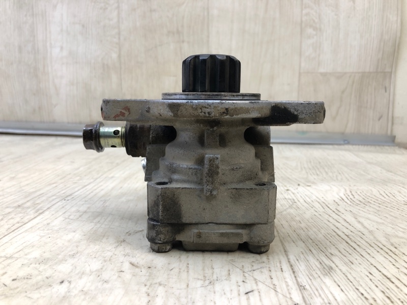 Насос ГУР TOYOTA LAND CRUISER PRADO 120 02-09 3.0 1KDFTV