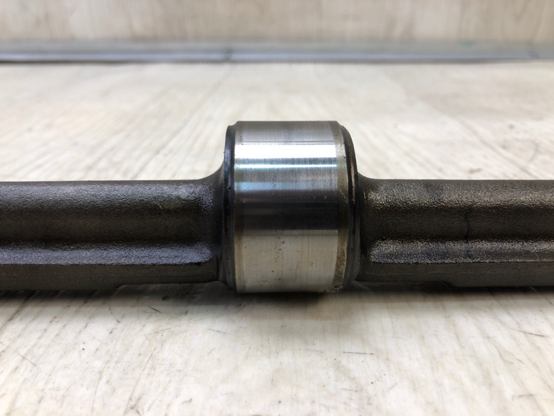 Вал балансировочный правый LAND CRUISER 90 96-03 1KZ-TE