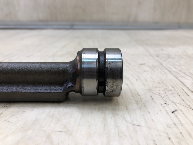 Вал балансировочный правый LAND CRUISER 90 96-03 1KZ-TE