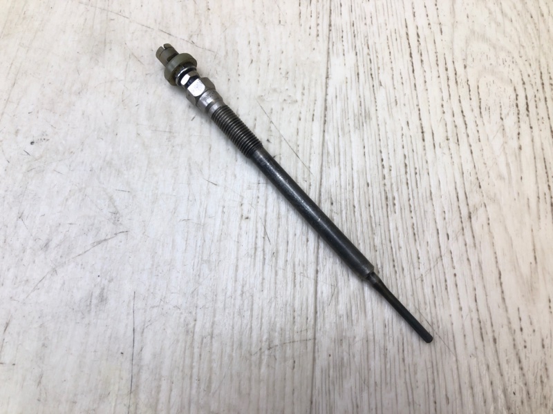 Свеча накала TOYOTA LAND CRUISER PRADO 120 02-09 3.0 1KDFTV 19850-30010 Б/У