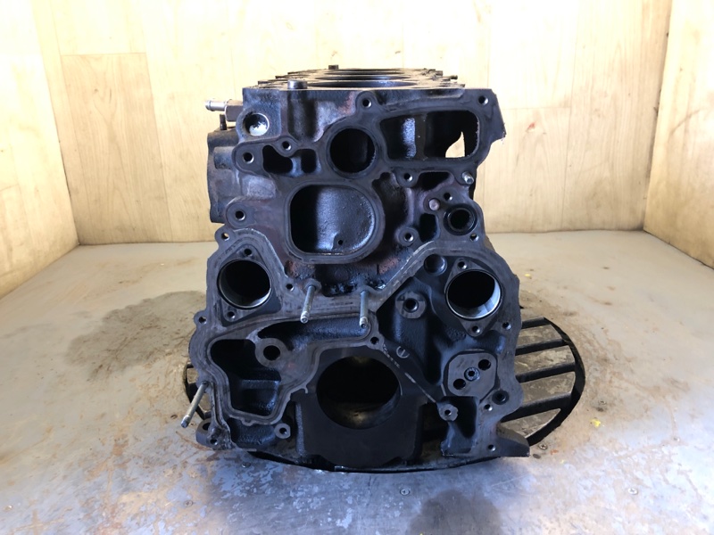 Блок двигателя TOYOTA LAND CRUISER 90 96-03 1KZ-TE