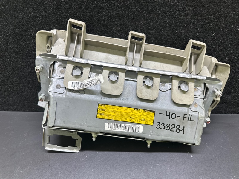 Подушка безопасности в колени передняя левая CAMRY 40 06-11