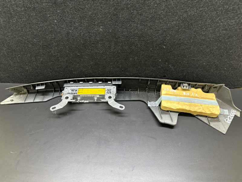 Подушка безопасности в сиденье задняя правая LEXUS ES350 06-12