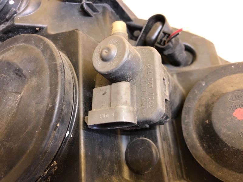 Фара левая QASHQAI 07-14