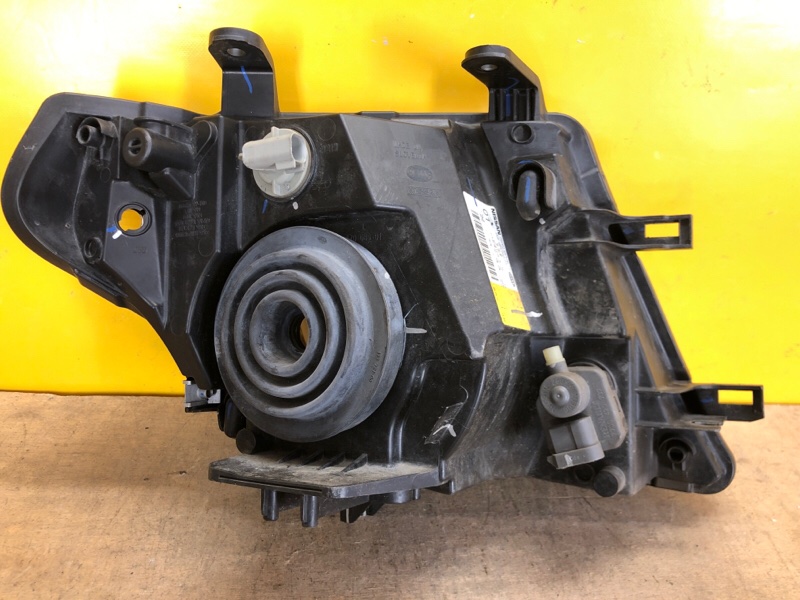 Фара левая PATHFINDER R51 04-14