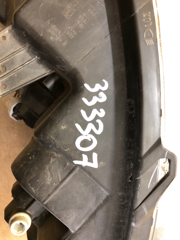 Фара правая QASHQAI/ROGUE SPORT 14-