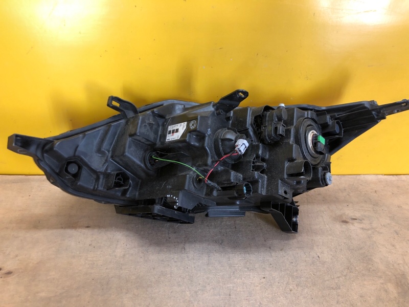 Фара правая QASHQAI/ROGUE SPORT 14-