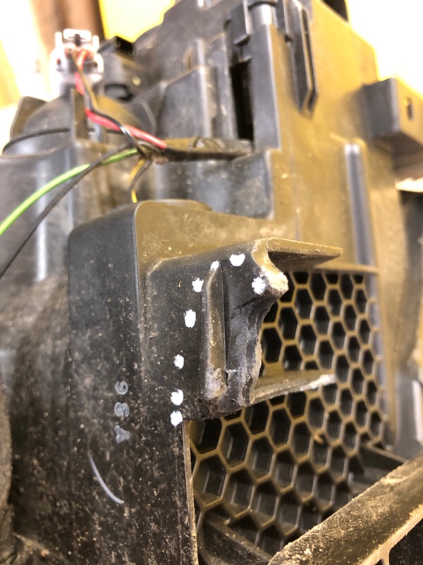 Фара правая QASHQAI/ROGUE SPORT 14-