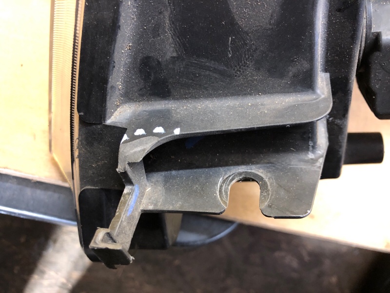 Фара правая PATHFINDER R51 04-14