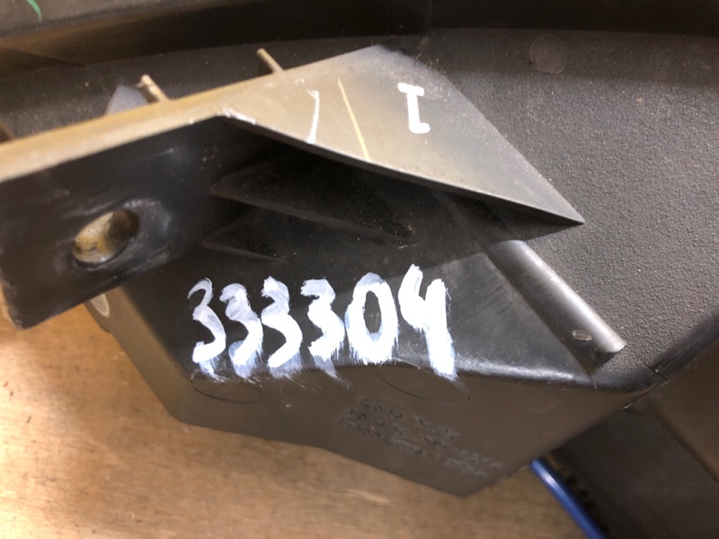 Фара правая MURANO Z50 02-07 Фара правая MURANO Z50 02-07