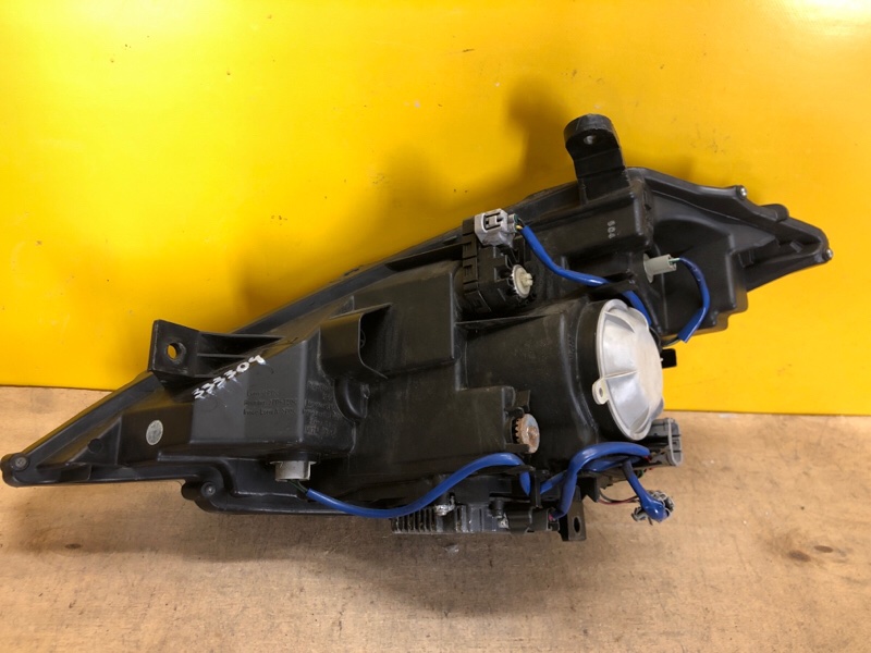 Фара правая MURANO Z50 02-07 Фара правая MURANO Z50 02-07