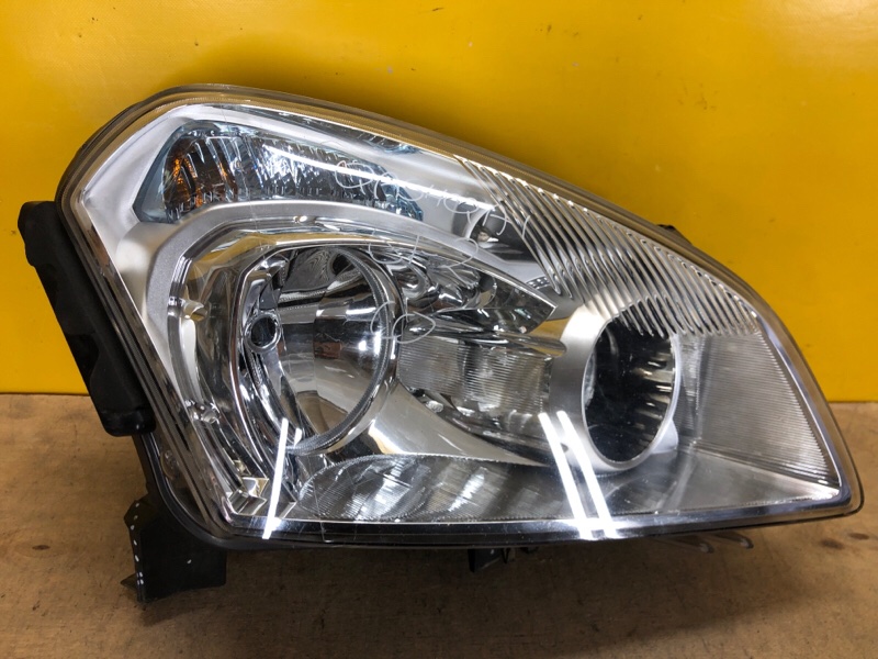 Фара правая NISSAN QASHQAI 07-14 26010JD90A Б/У