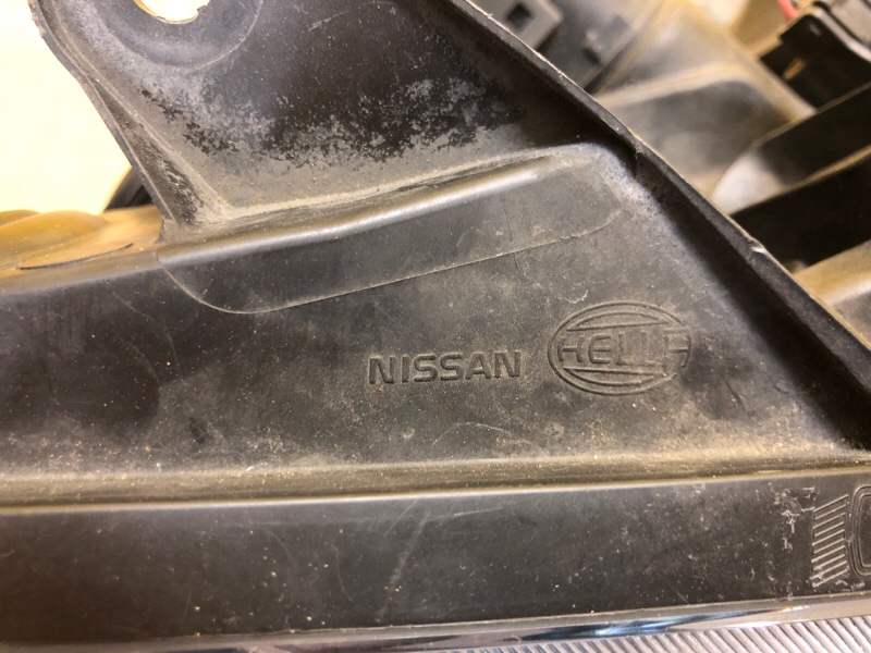 Фара правая NISSAN QASHQAI 07-14