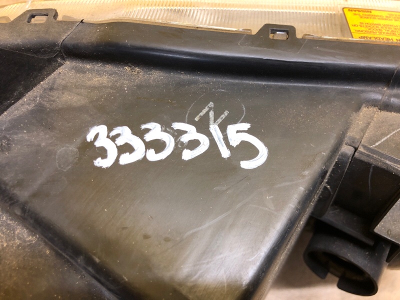 Фара левая FX S50 03-08 Фара левая FX S50 03-08