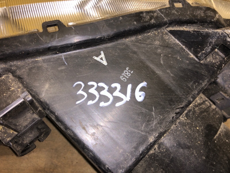 Фара правая FX S50 03-08