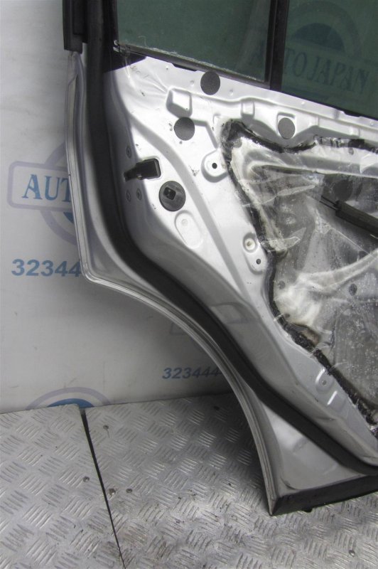 Запчасть замок двери задний левый INFINITI G35 03-07 2006 Седан 3.5 82503-AL510 Б/У Замок двери задний левый INFINITI G35 03-07 2006 Седан 3.5 82503-AL510 Б/У