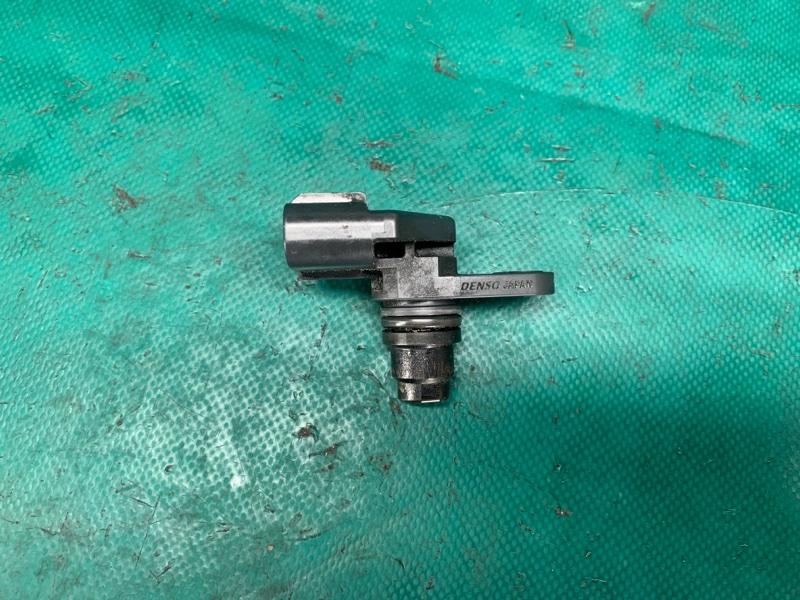 Датчик положения распредвала KIA MAGENTIS 05–10 2008 MG 2.4 39350-25000 Б/У