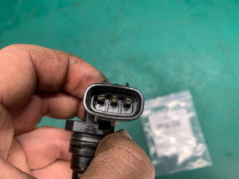 Датчик положения распредвала MAGENTIS 05–10 2008 MG 2.4