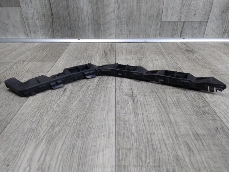 Кронштейн заднего бампера правый KIA SORENTO UM 14- UM 2.4 G4KJ