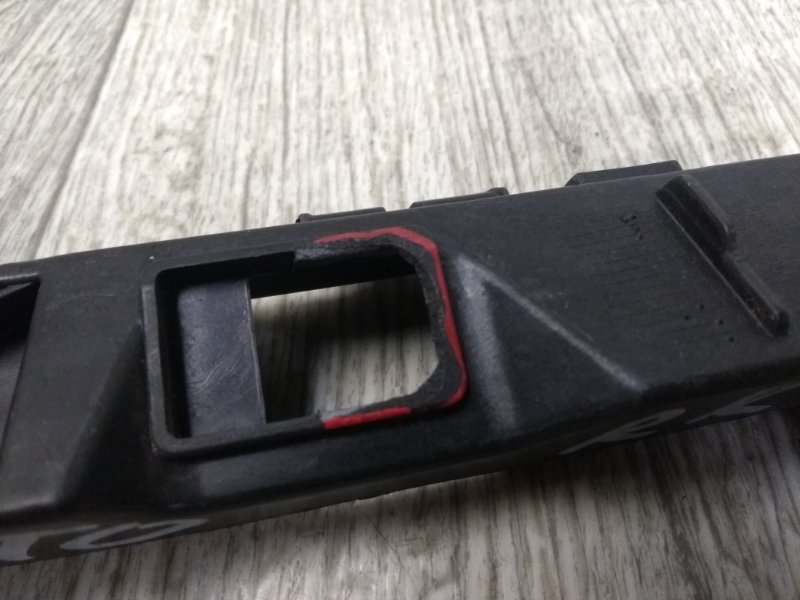 Кронштейн заднего бампера правый SORENTO UM 14- 2015 UM 2.4 G4KJ