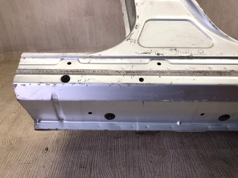 Стойка кузова средняя правая GX470 02-09