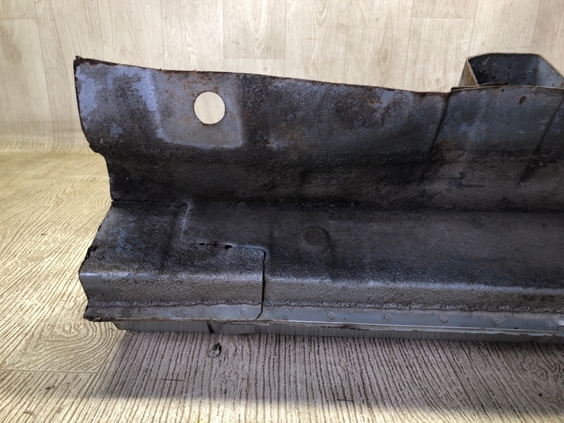 Стойка кузова средняя правая GX470 02-09