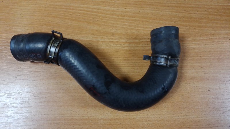 Патрубок системы охлаждения KIA SORENTO BL 02-09