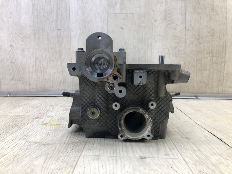 Головка блока цилиндров 200 14-16 2015 UF 2.4 ED6